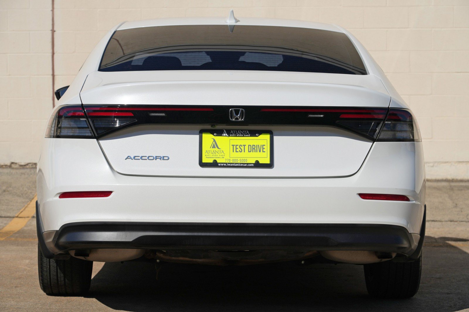Used 2023 Honda Accord EX image 10