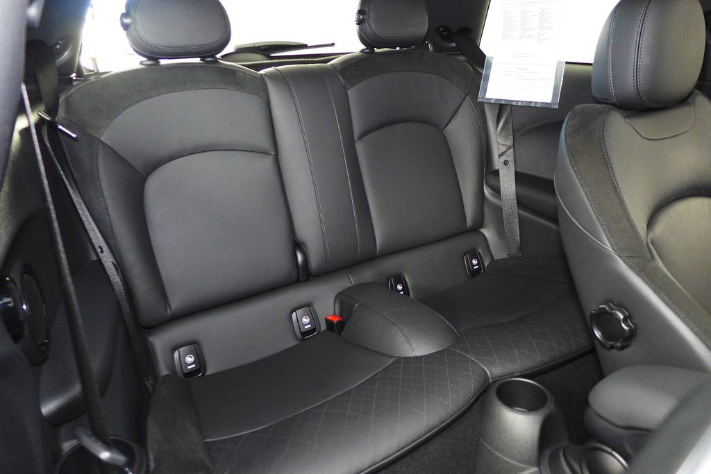 Certified 2023 MINI Cooper S image 21