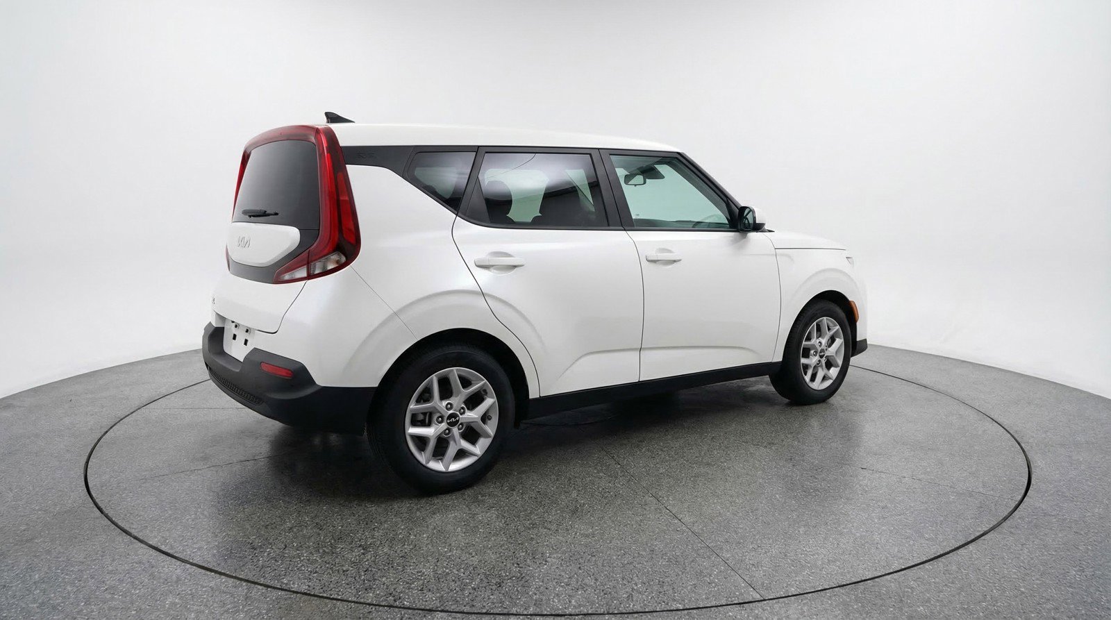Used 2025 Kia Soul LX w/ LX Technology Package image 9