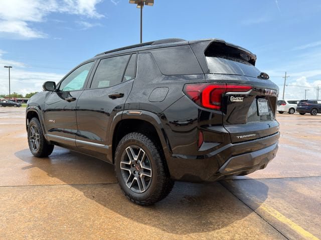 New 2026 GMC Terrain AT4 w/ Technology Package II AWD/4WD image 13