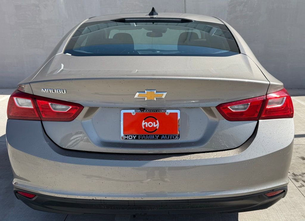 Used 2024 Chevrolet Malibu LS image 4