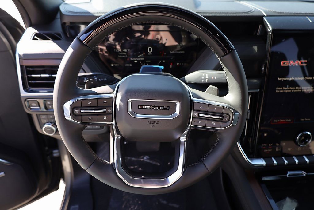 New 2026 GMC Yukon Denali w/ Advanced Technology Package image 13