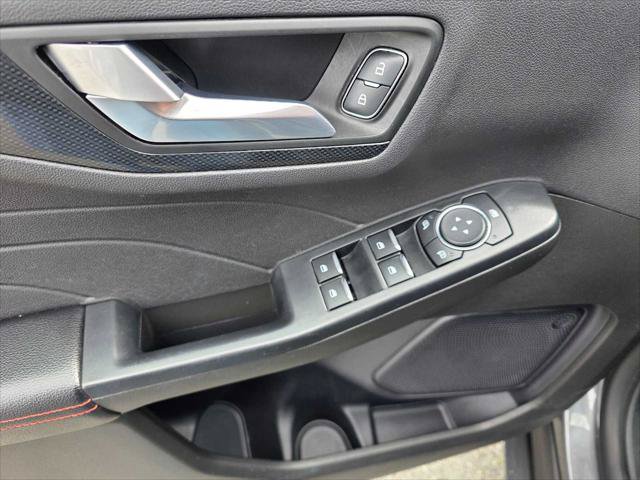 Used 2024 Ford Escape ST-Line AWD/4WD image 22