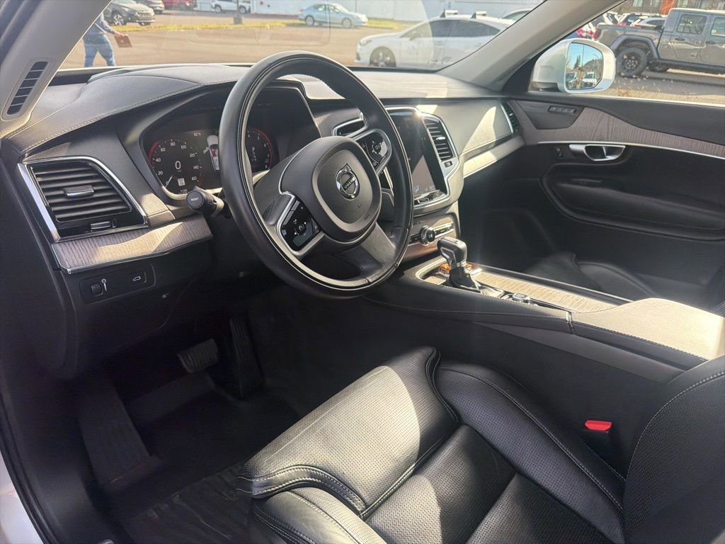 Used 2022 Volvo XC90 T6 Inscription w/ Advanced Package image 14