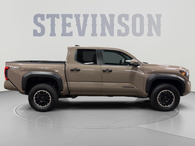 Certified 2026 Toyota Tacoma TRD Off-Road AWD/4WD image 6
