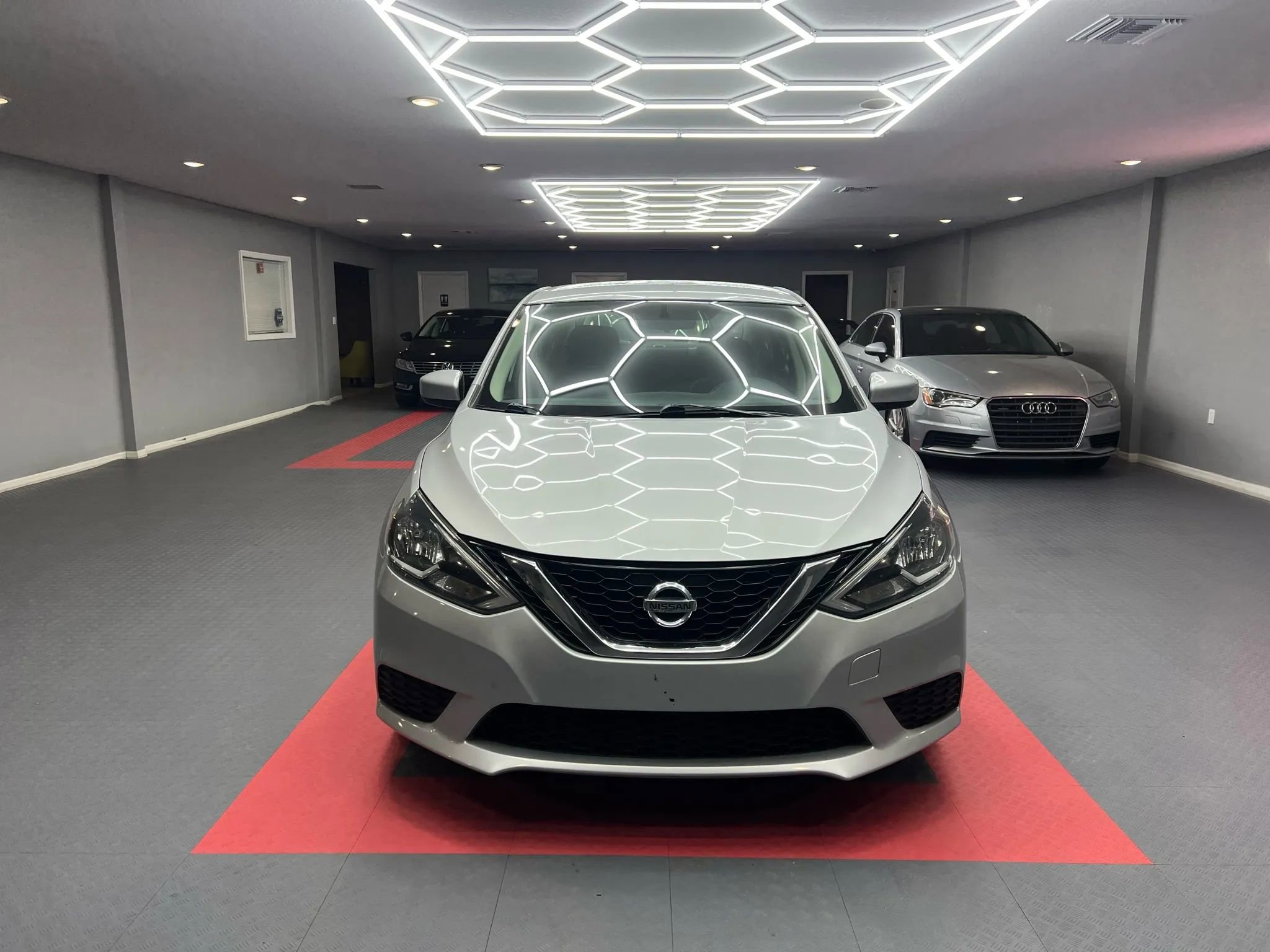 Used 2017 Nissan Sentra S image 2