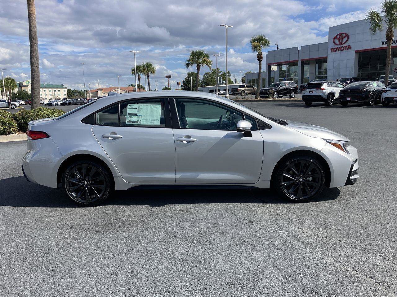 New 2026 Toyota Corolla SE image 6