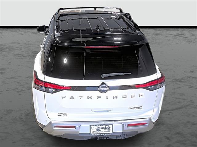 Used 2024 Nissan Pathfinder Platinum AWD/4WD image 3