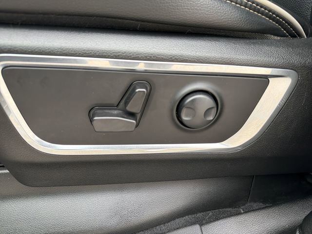 Used 2025 RAM 1500 Laramie image 14