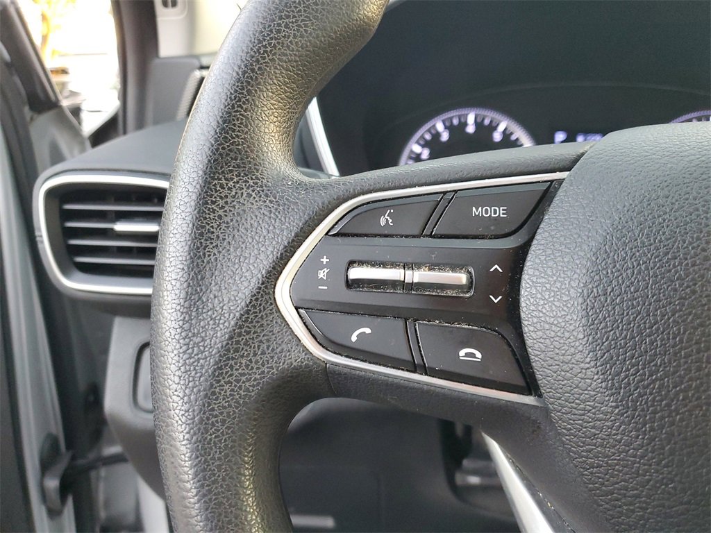 Used 2019 Hyundai Santa Fe SE image 20