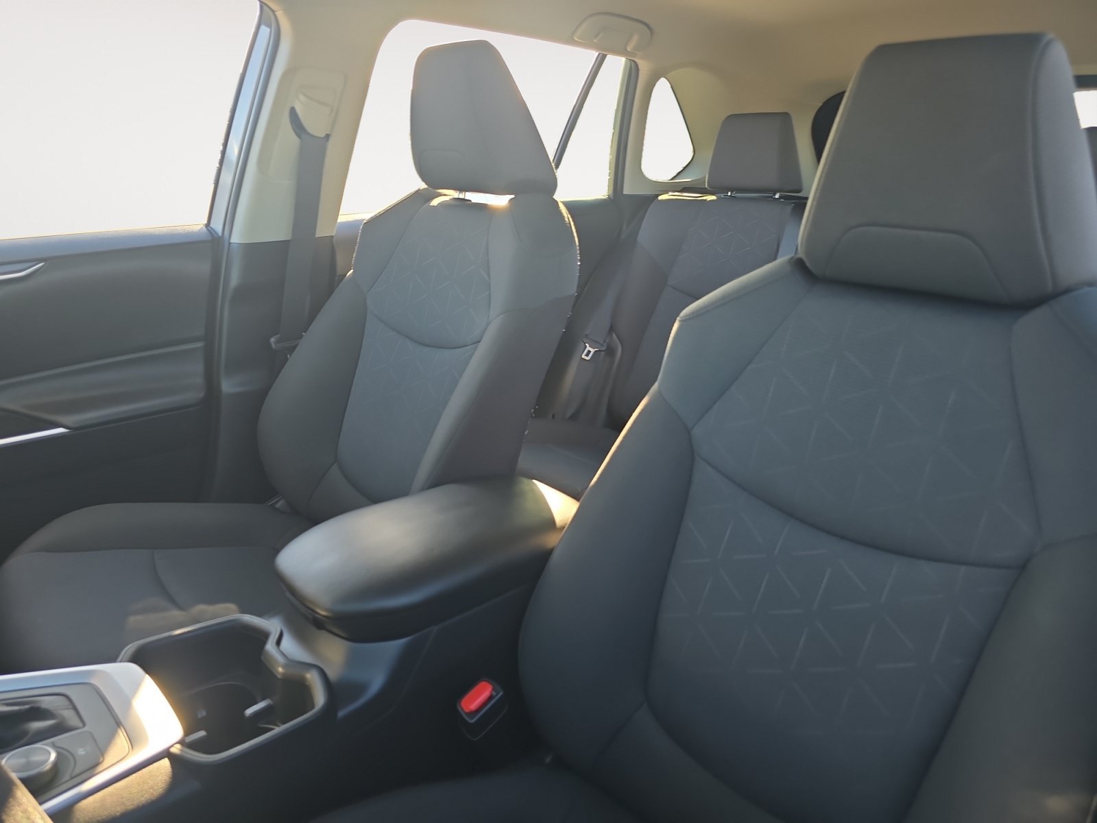 Certified 2025 Toyota RAV4 XLE AWD/4WD image 9