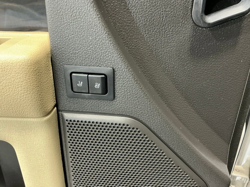 Used 2016 Ford Flex SEL w/ Equipment Group 202A image 38