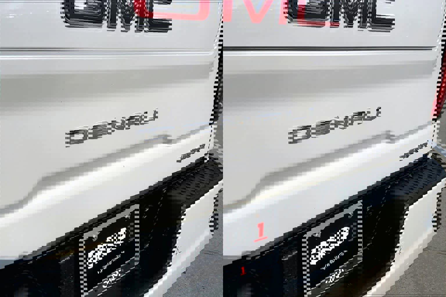 Used 2020 GMC Sierra 3500 Denali w/ Denali Ultimate Package image 30