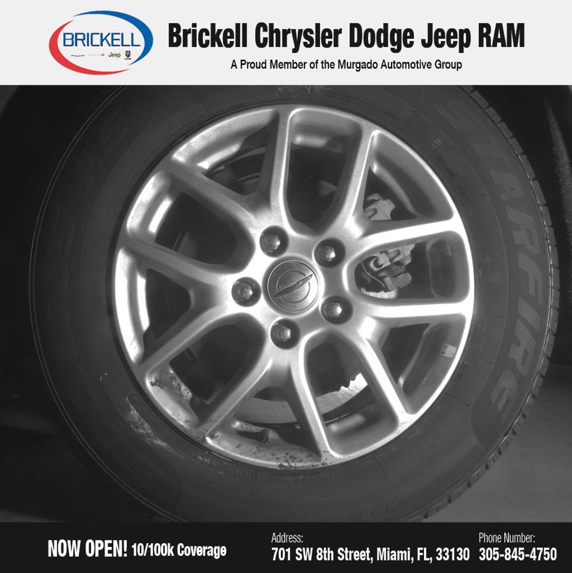 Used 2024 Chrysler Pacifica Touring-L image 13