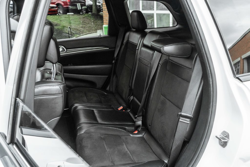 Used 2020 Jeep Grand Cherokee SRT w/ Trailer Tow Group IV AWD/4WD image 29