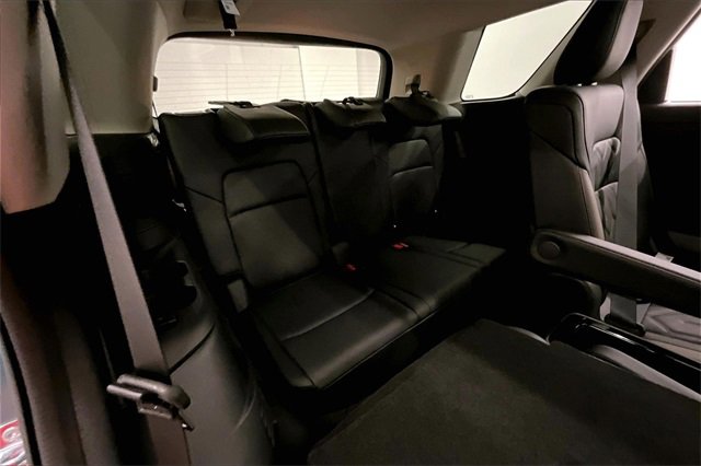 New 2026 Nissan Pathfinder Platinum image 35