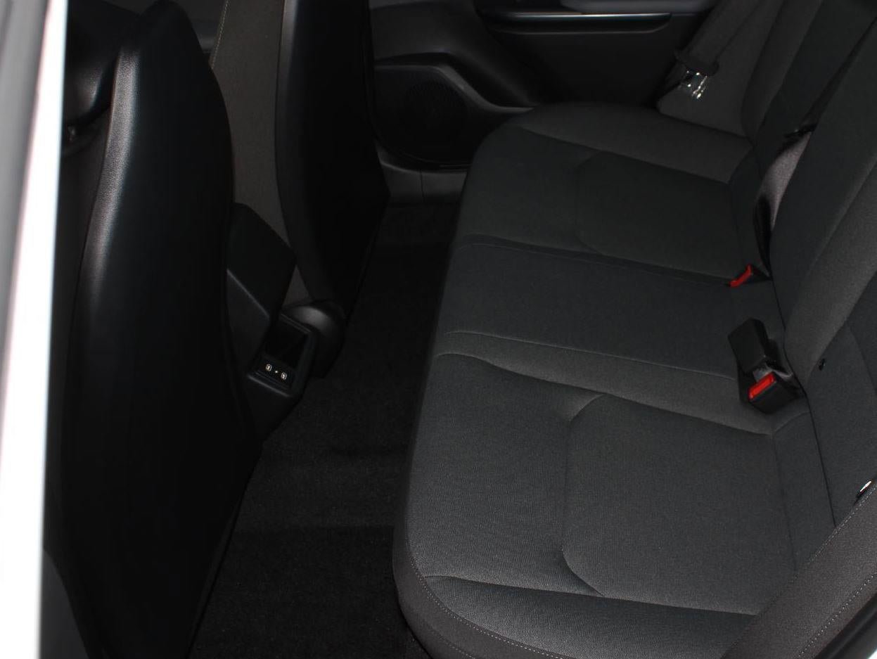 New 2025 Kia K4 LXS image 15