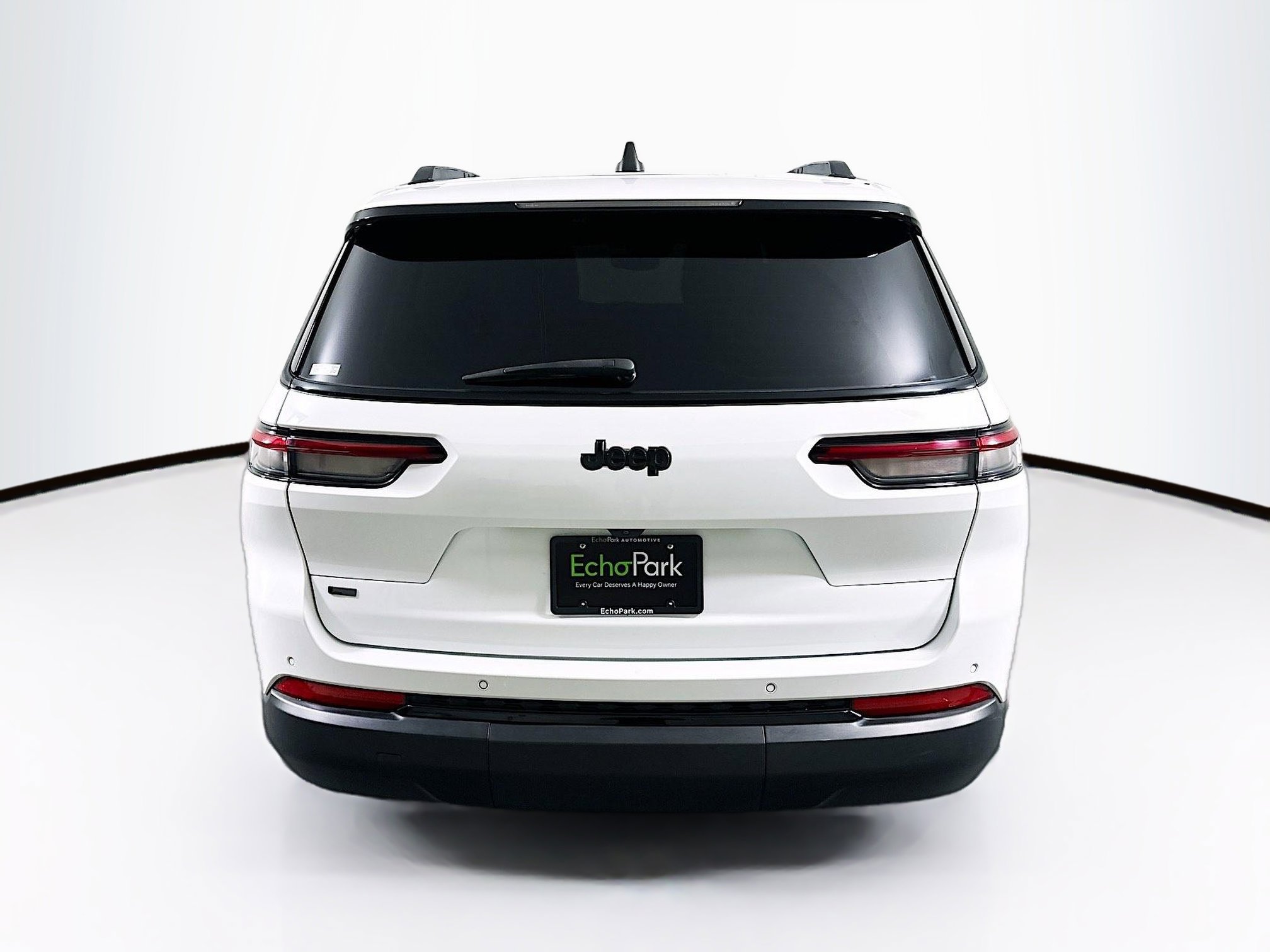 Used 2021 Jeep Grand Cherokee L Laredo RWD image 7