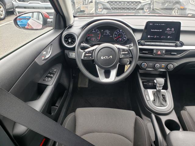 Certified 2023 Kia Forte LXS w/ LXS Technology Package image 16