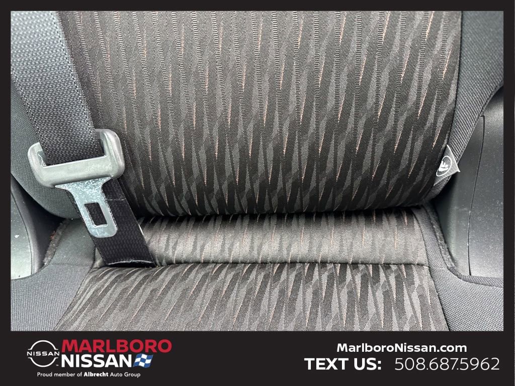 Certified 2017 Nissan Rogue S image 17