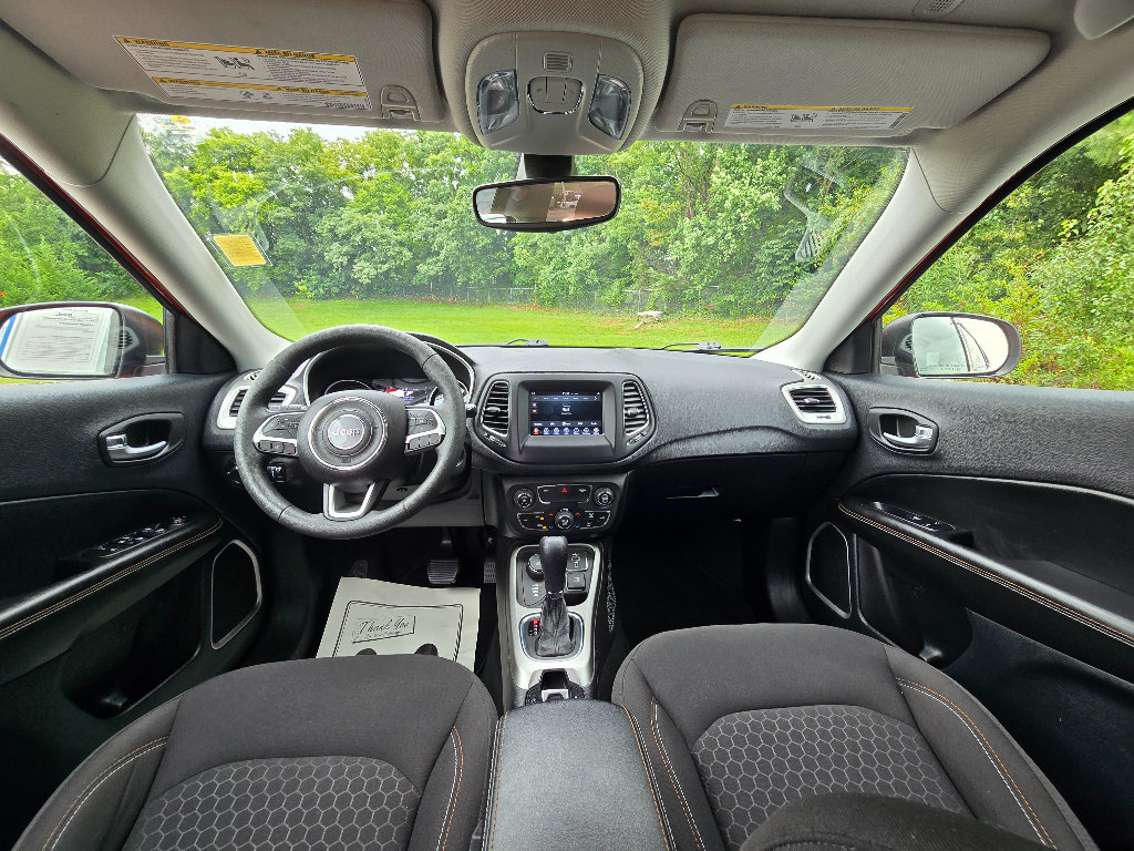Used 2021 Jeep Compass Sport AWD/4WD image 16