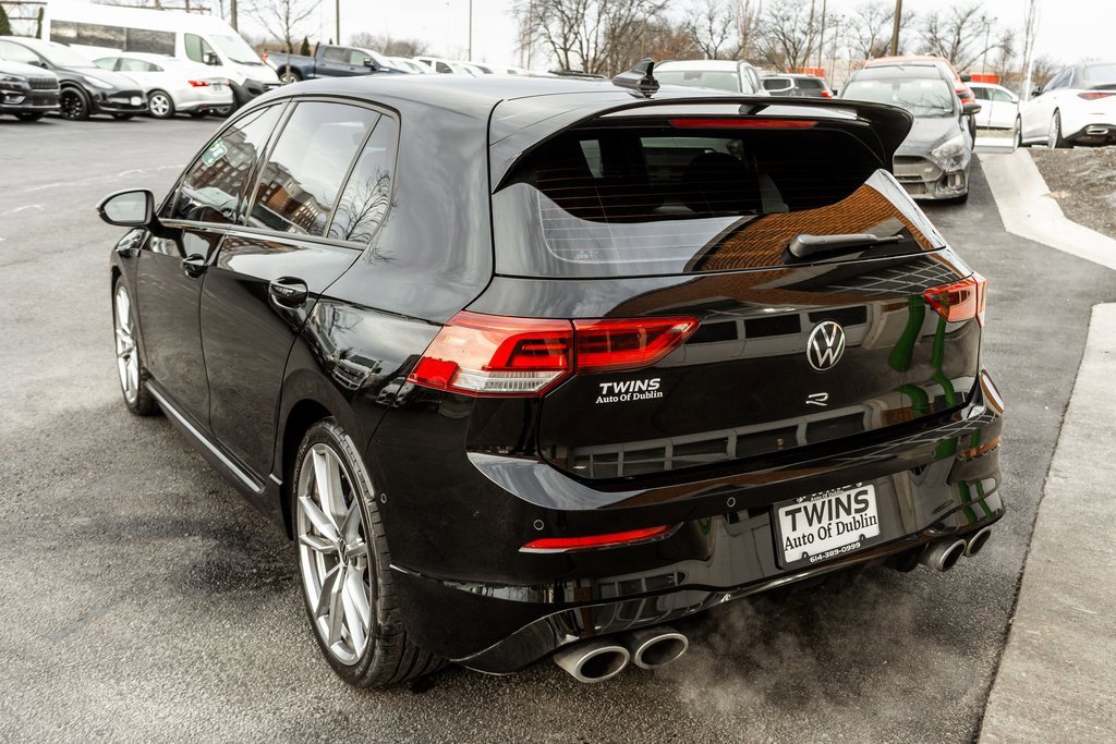 Used 2024 Volkswagen Golf R image 38