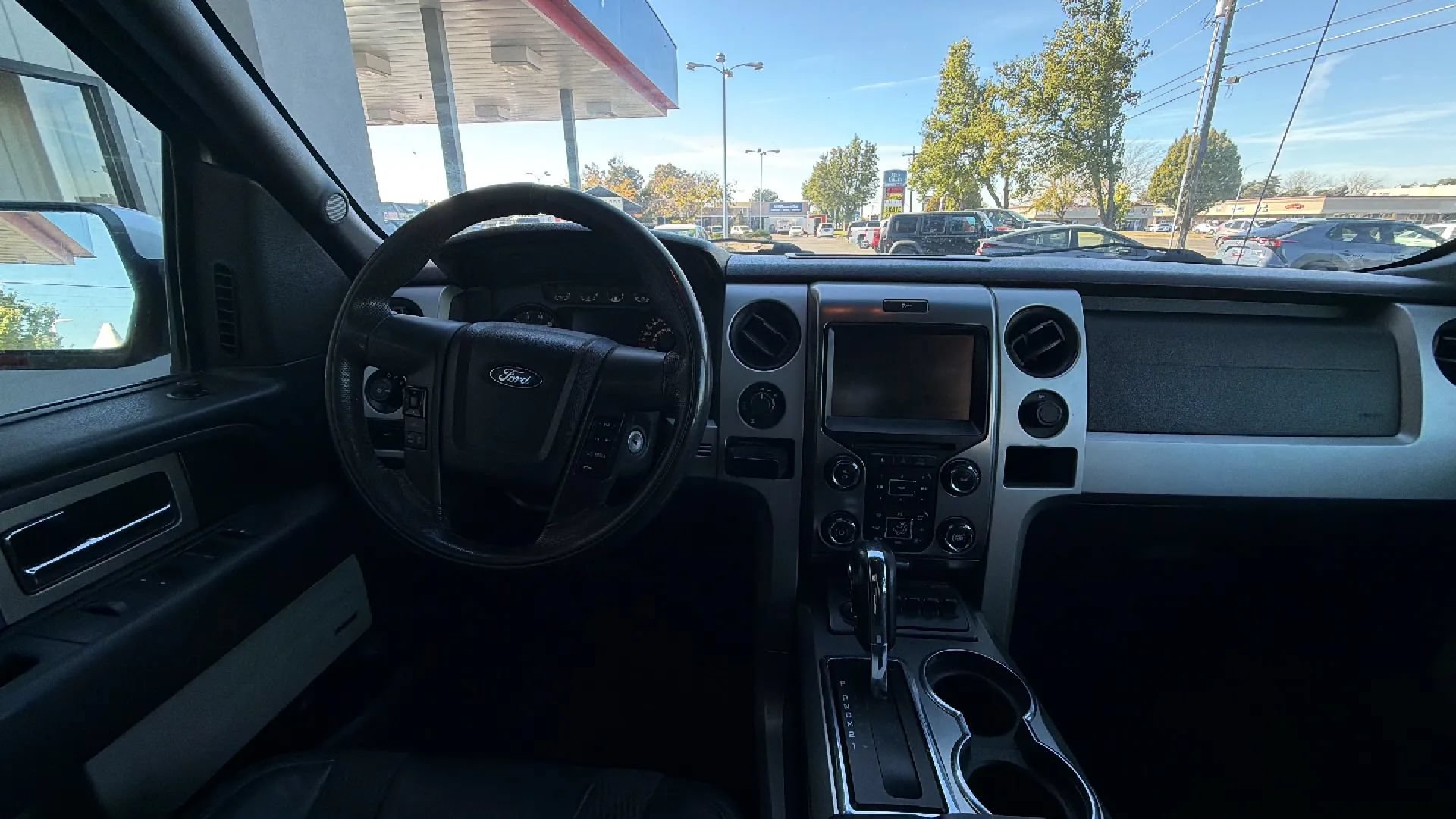Used 2014 Ford F150 Raptor w/ SVT Exterior Graphics Package AWD/4WD image 18