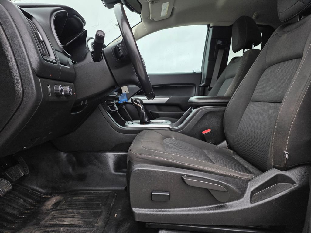 Used 2022 Chevrolet Colorado LT w/ Fleet Safety Package image 10