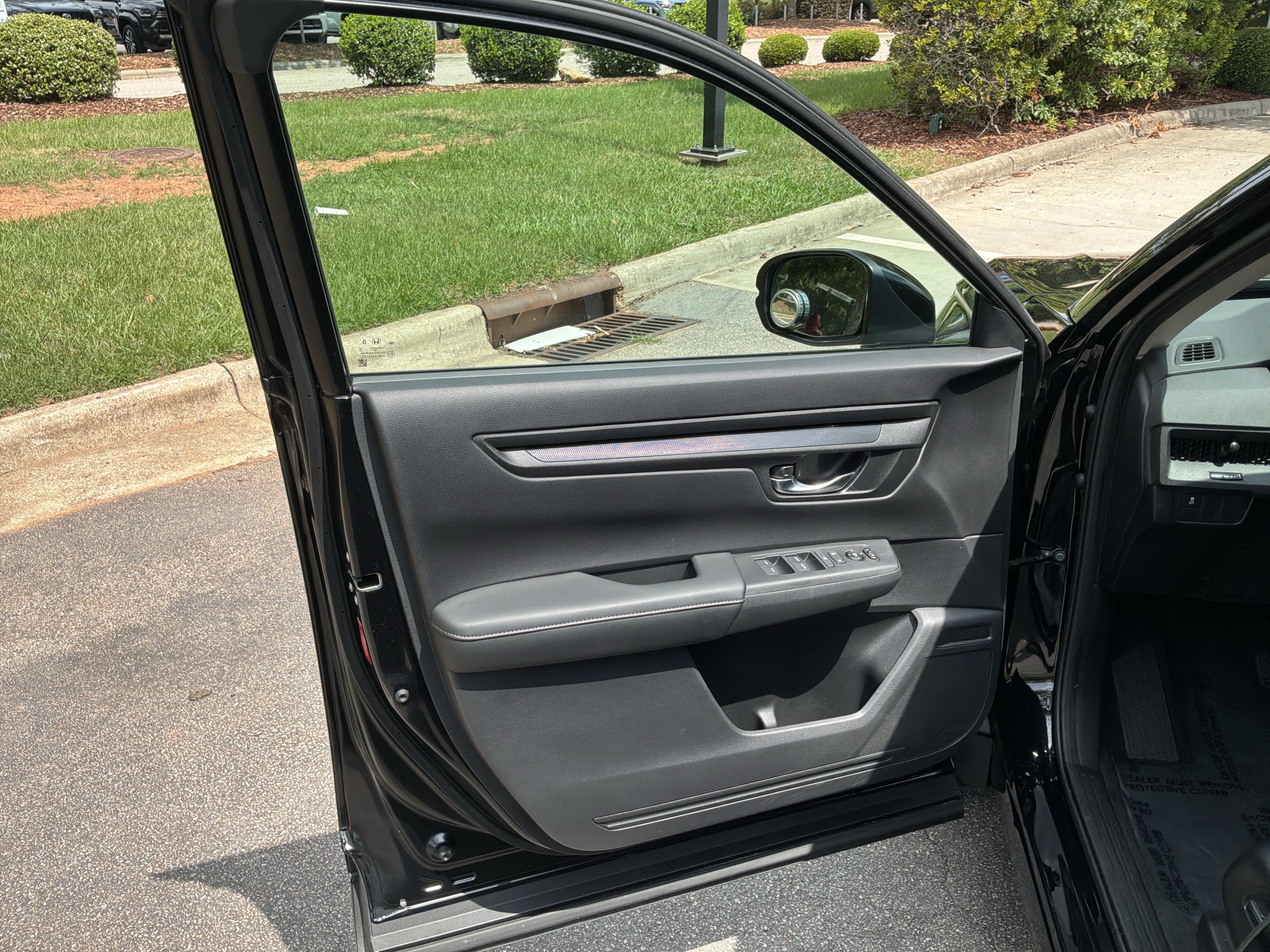 Used 2024 Honda CR-V EX image 14