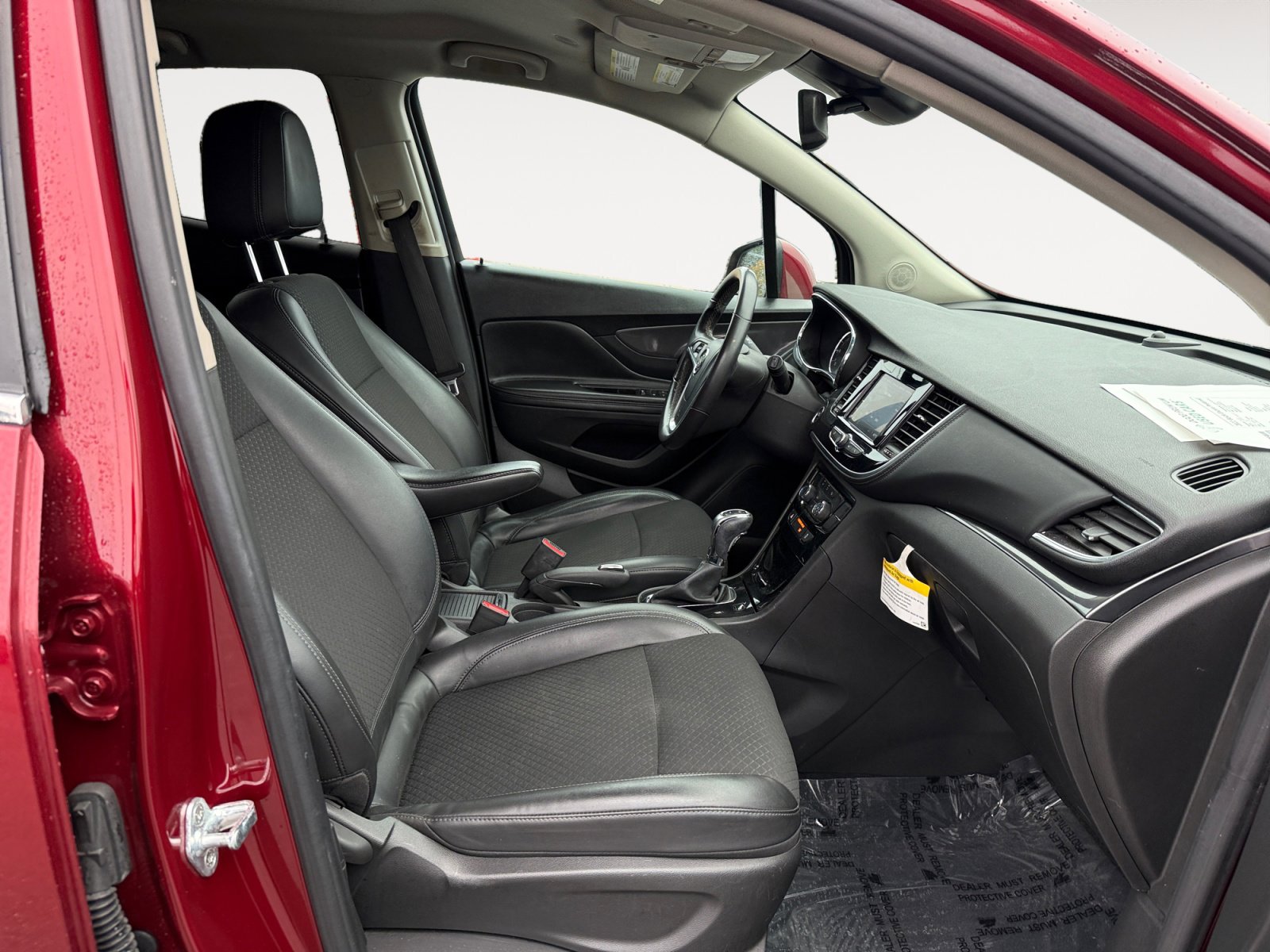Used 2022 Buick Encore Preferred w/ Safety Package image 19