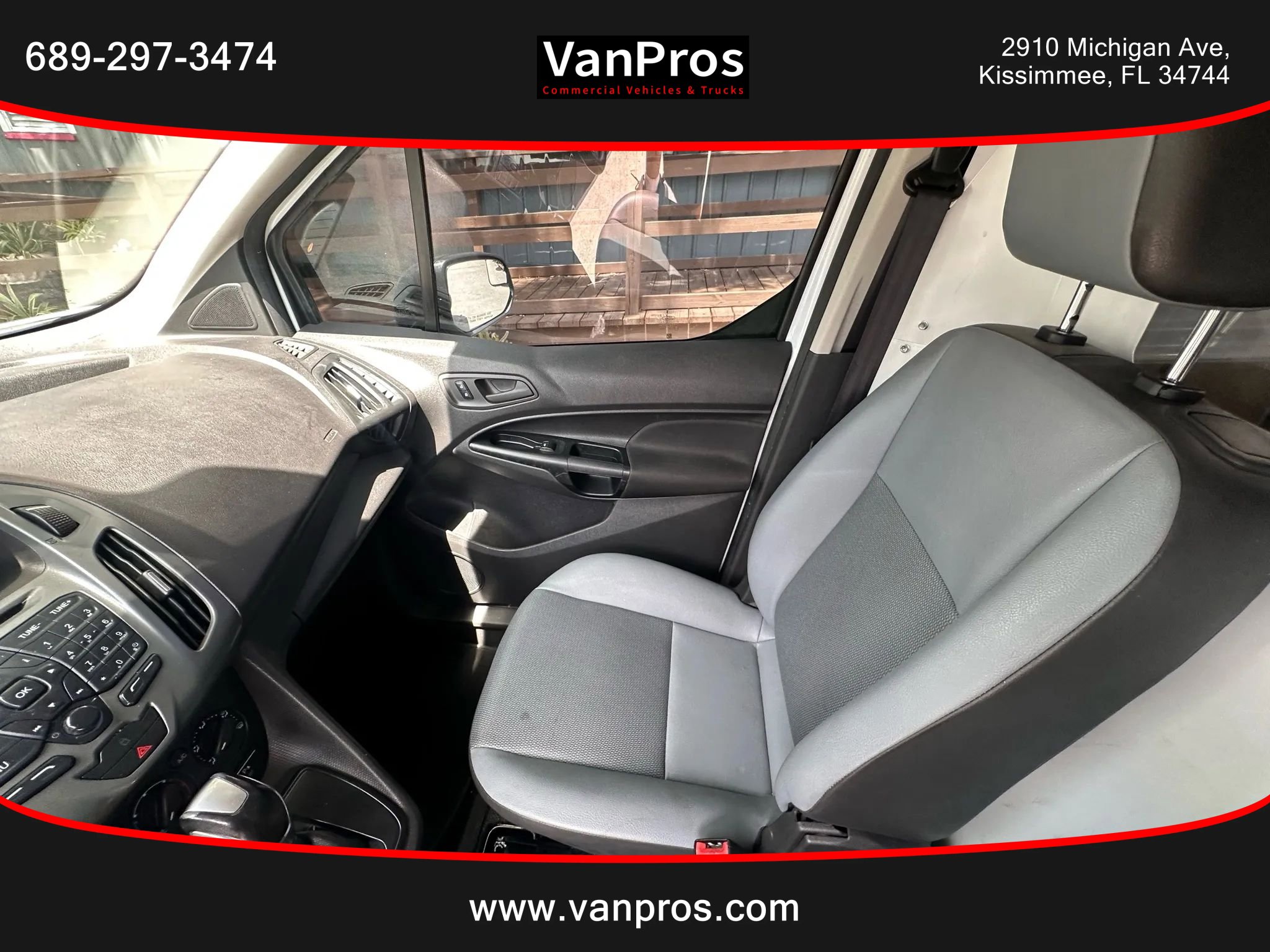Used 2018 Ford Transit Connect XL image 11