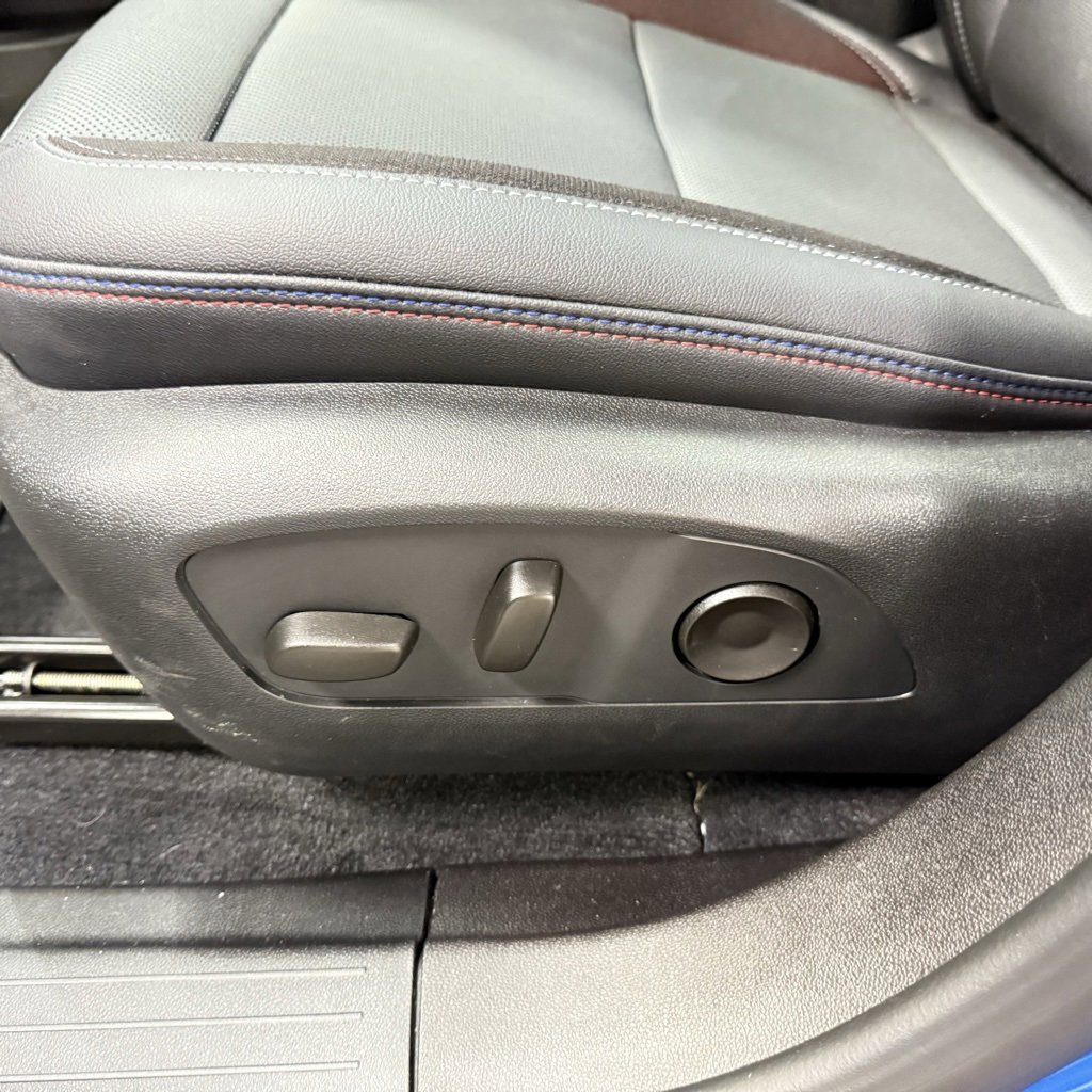 New 2025 Chevrolet Equinox EV RS w/ Active Safety Package 3 image 25