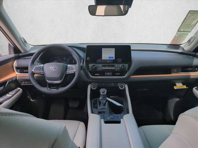New 2026 Toyota Grand Highlander AWD image 14