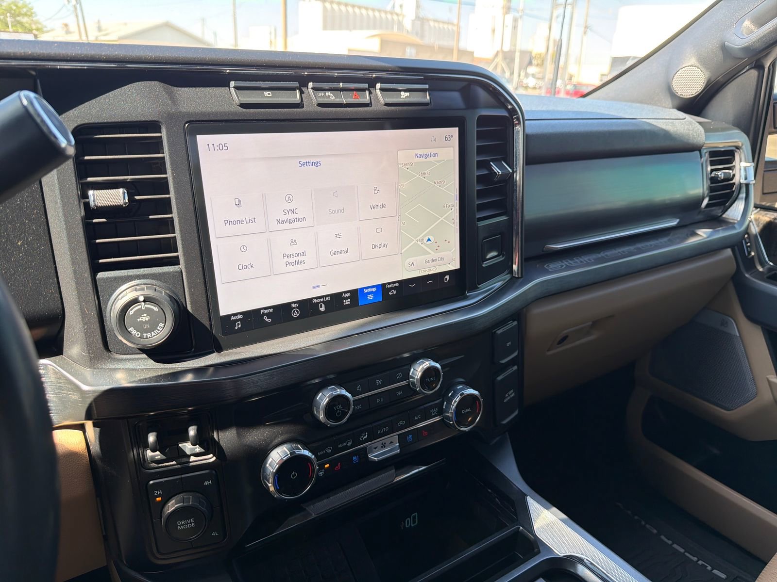 Used 2024 Ford F250 Lariat w/ Lariat Ultimate Package AWD/4WD image 23