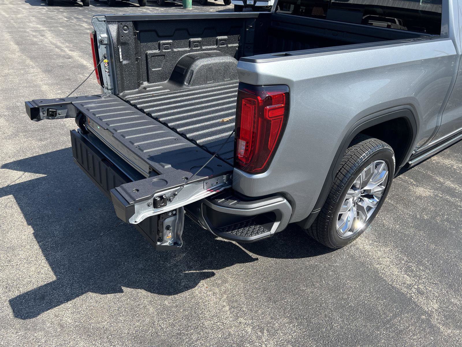 New 2026 GMC Sierra 1500 Denali w/ Denali Reserve Package image 51