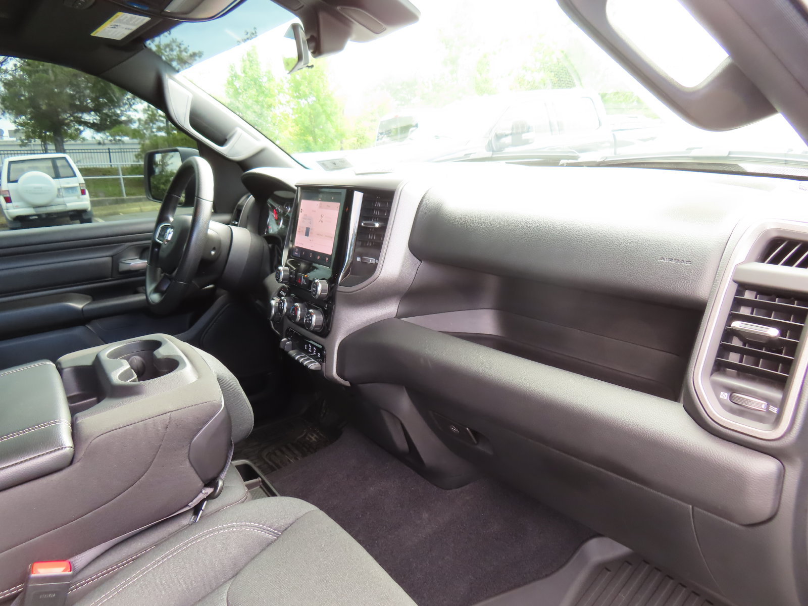 Used 2025 RAM 1500 Tradesman w/ Night Edition AWD/4WD image 18
