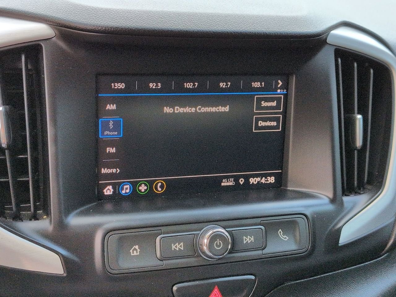 Used 2020 GMC Terrain SLE FWD image 16