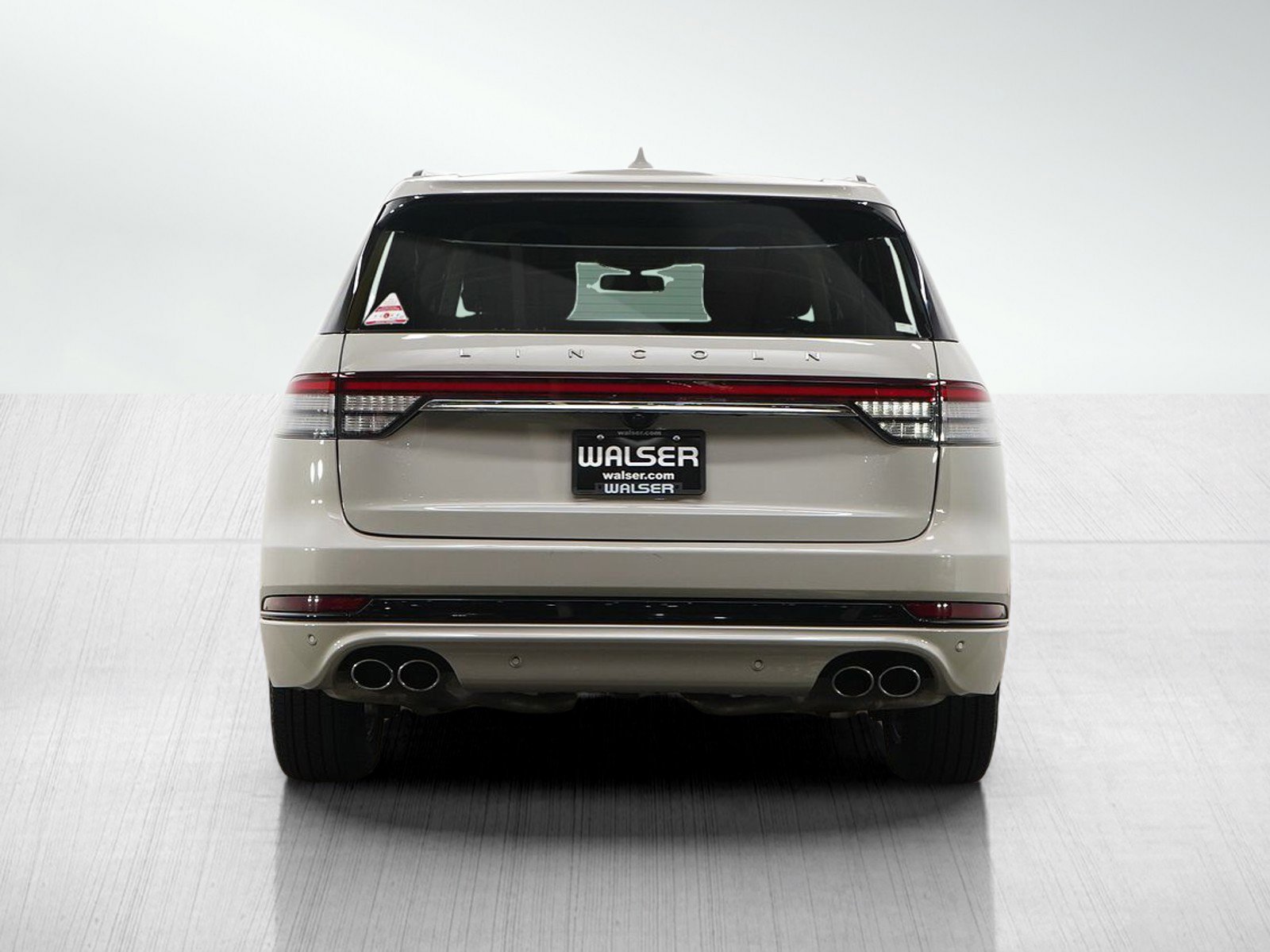Used 2020 Lincoln Aviator Grand Touring w/ Equipment Group 301A AWD/4WD image 4