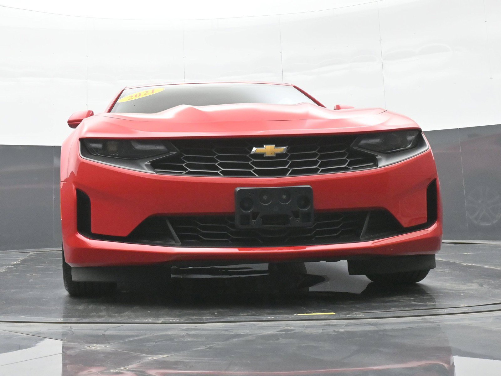 Used 2021 Chevrolet Camaro LS RWD image 37