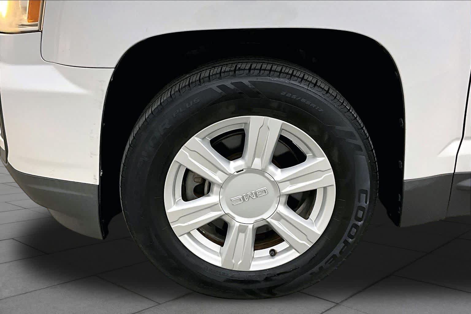 Used 2016 GMC Terrain SLE FWD image 11