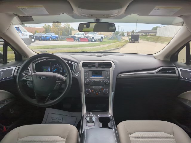 Used 2018 Ford Fusion S FWD image 22