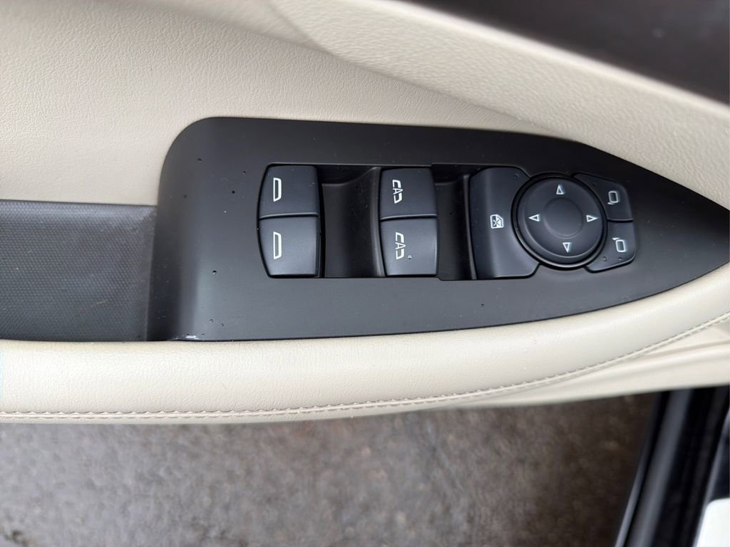 Used 2017 Buick LaCrosse Preferred image 30