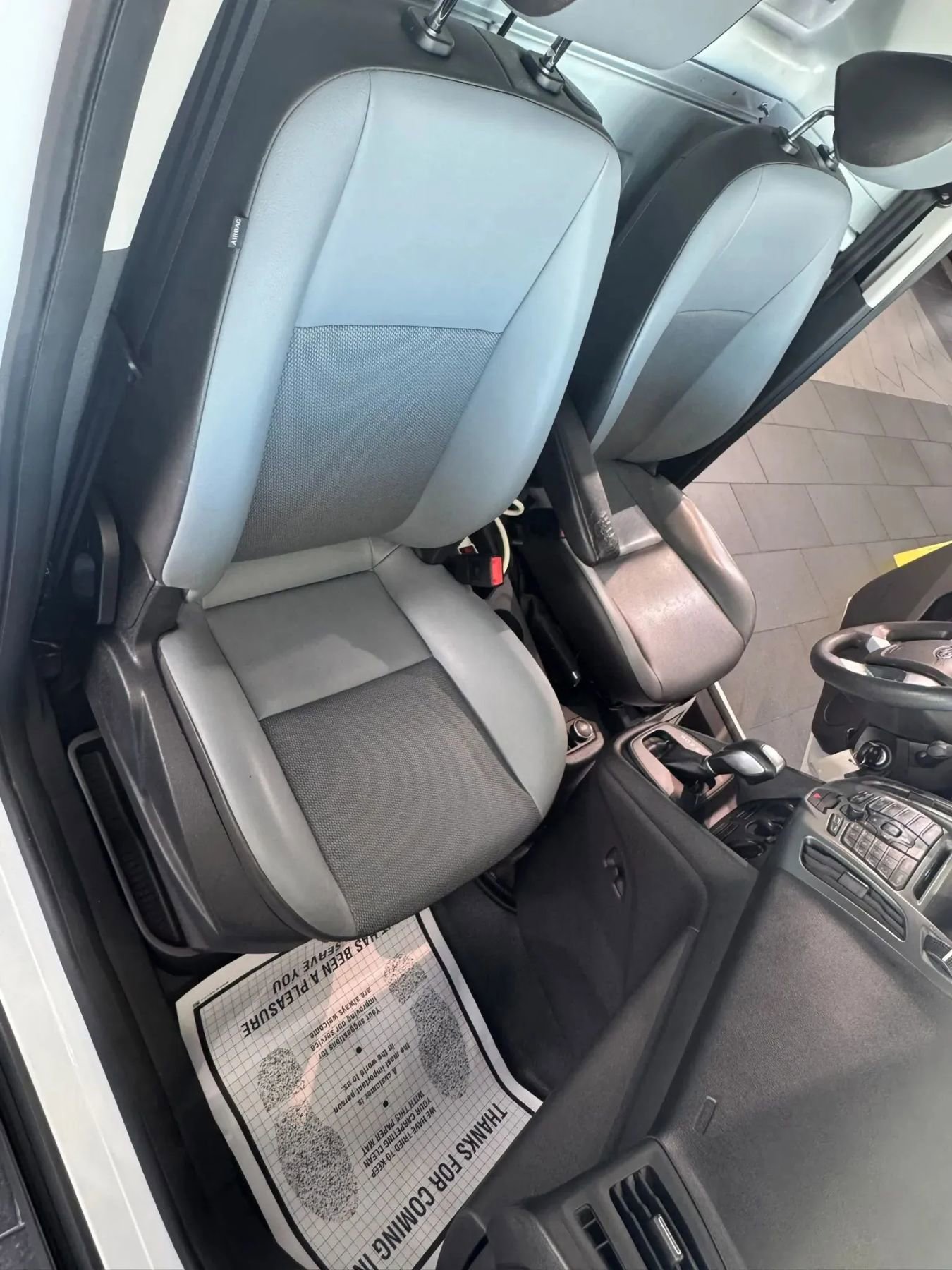 Used 2014 Ford Transit Connect XL image 27