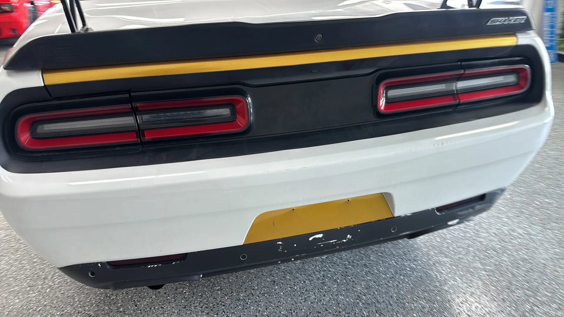Used 2015 Dodge Challenger R/T Plus RWD image 30
