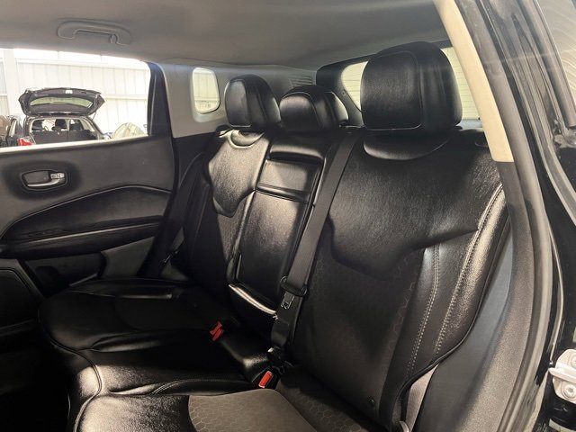 Used 2019 Jeep Compass Altitude image 17