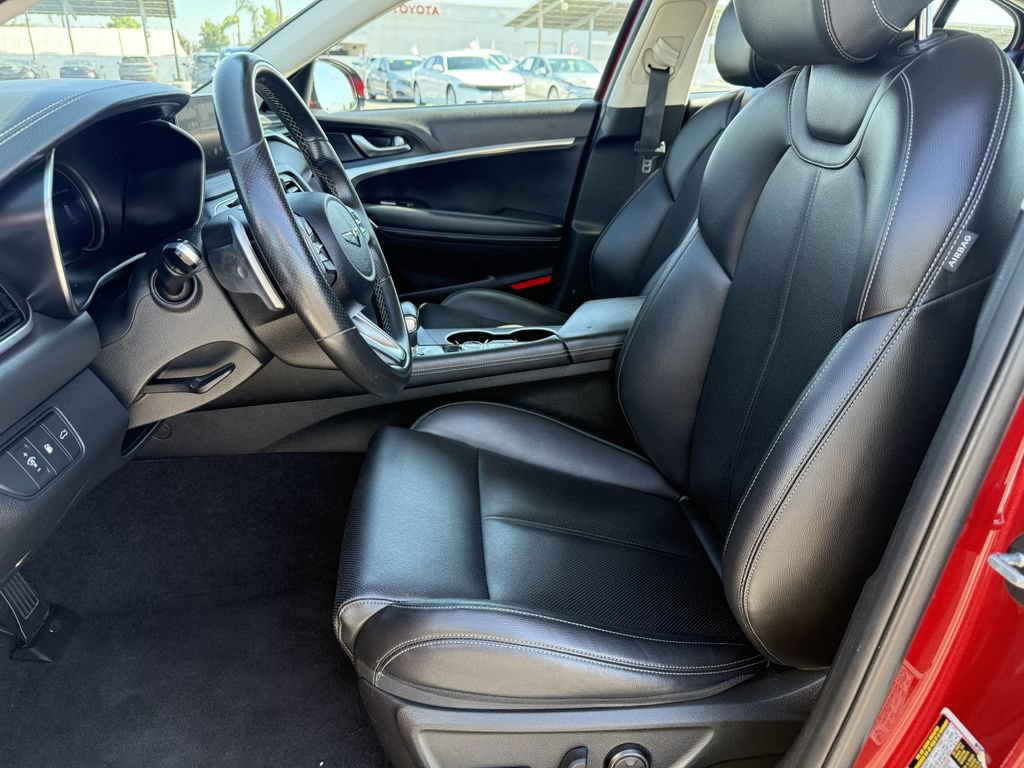 Used 2023 Genesis G70 2.0T RWD image 11