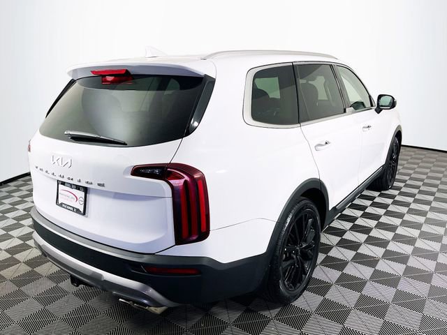 Used 2022 Kia Telluride SX w/ Towing Package FWD image 8