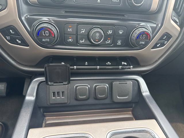 Used 2015 GMC Sierra 2500 Denali AWD/4WD image 21