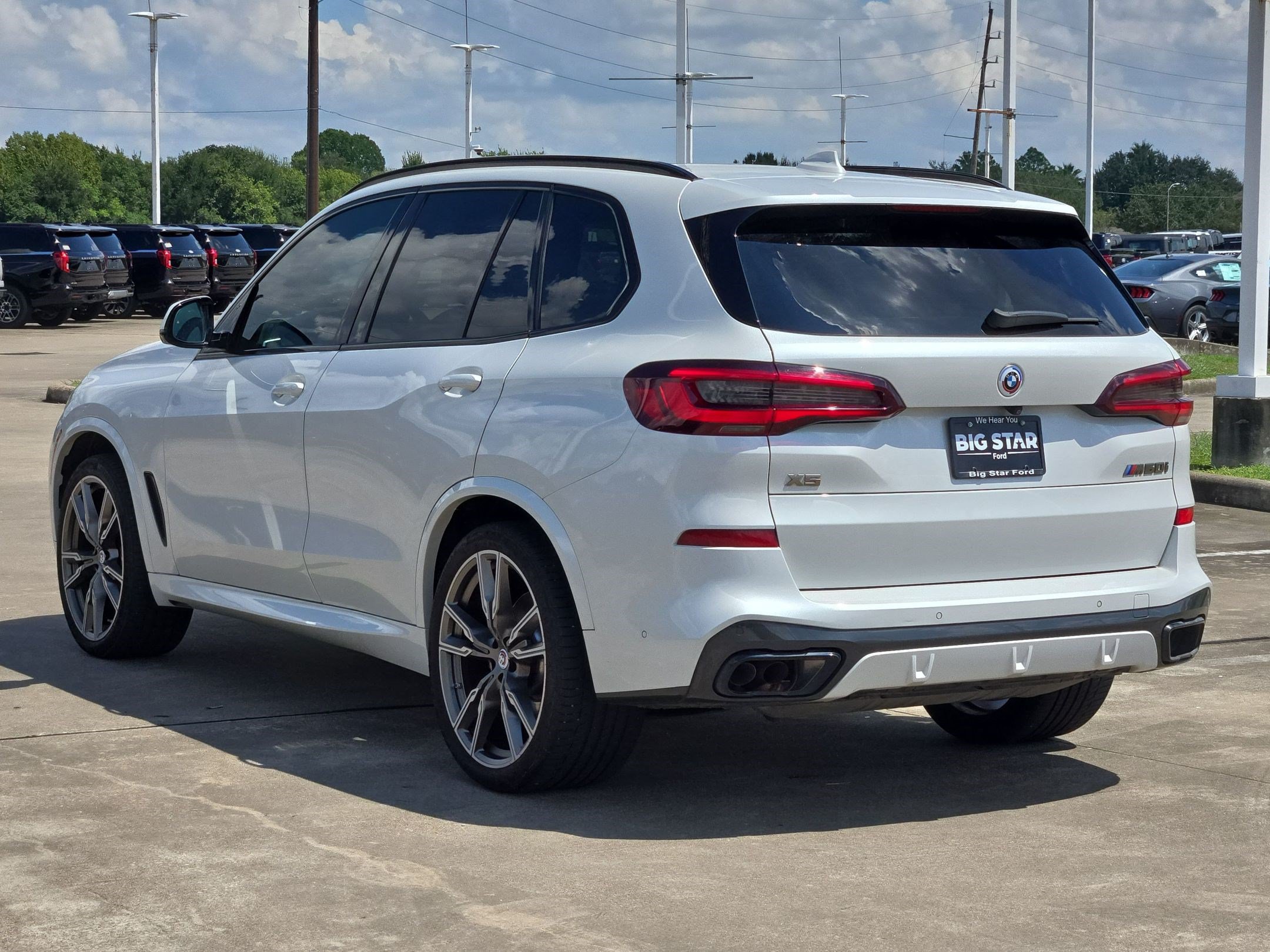 Used 2023 BMW X5 M50i w/ Executive Package AWD/4WD image 6