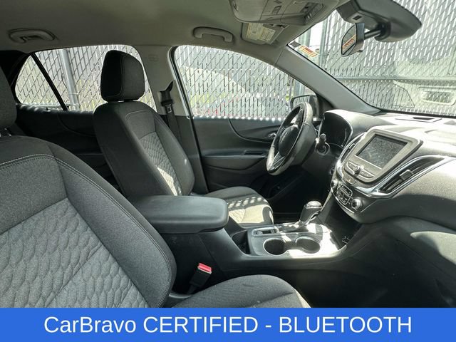 Used 2020 Chevrolet Equinox LT FWD image 2